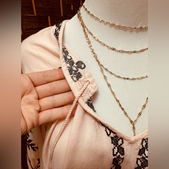 Pale pink Venus Tunic Small. Flattering! V-neck. Smocked. Long sleeve - Picture 6 of 14